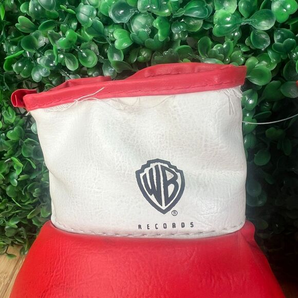 Vintage 1991 Warner Bros Bing Bang Boom Band Highway 101 Mini Boxing Gloves 8" - Picture 5 of 8